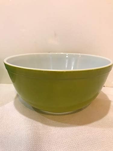 green pyrex bowl