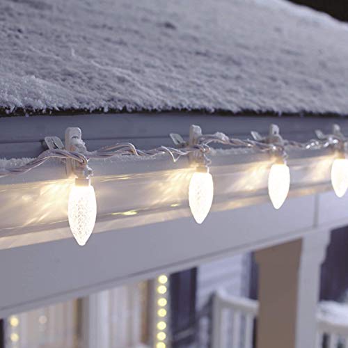 Noma C9 LED Quick Clip Christmas Lights Builtin ClipOn String