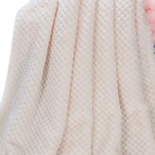 image for WONDER MIRACLE Throw Blanket of Plush Fuzzy Fleece Lightweight Soft Wa