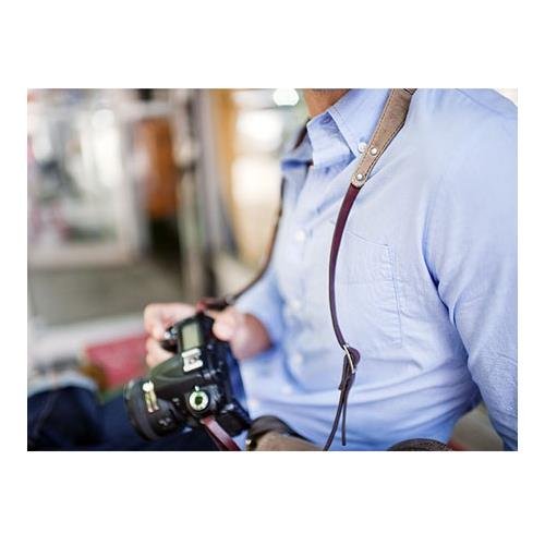 ONA - The Lima - Camera Strap - Field Tan Waxed Canvas (ONA5-015RT) - Thumbnail 3