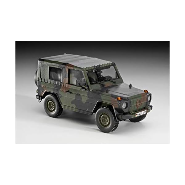 Revell Modellbausatz LKW GL Leicht Wolf I MaÃstab 1:35 I Detailgetreue Nachbildung mit vielseitigen DarstellungsmÃ¶glichkeiten I Abziehbilder fÃ¼r Verschiedene Einsatzszenarien – Bild 4