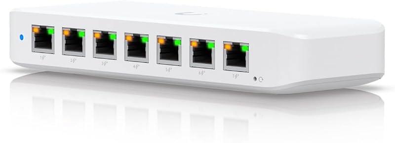 Ubiquiti Ultra 60W Managed L2 PoE Switch 8x Gigabit White