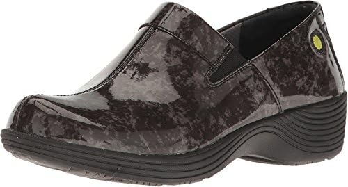 work wonders by dansko coral