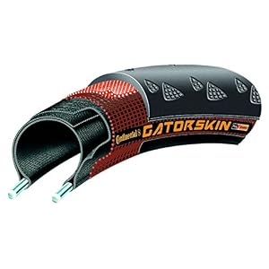Continental Ultra Gatorskin Bicycle Tire (700×25, Folding, Black)