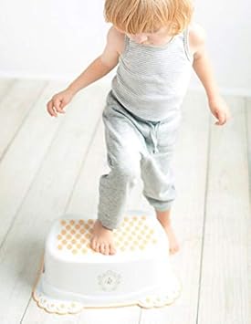 Marchepied Antiderapant De Securite Bebe Pour Enfant Toilettes Formation Enfants Potty Amazon Fr Bebes Puericulture