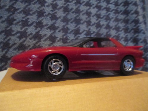 #6601 Ertl 1993 Pontiac Firebird,Bright Red Plastic Promo ,Fully Assembled