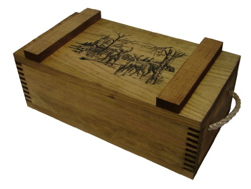 Evans Sports Accessory Crate with Rope Handles, Winter Deer