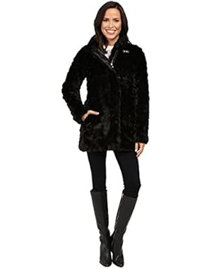 Women's Faux Fur With Buckle Collar Detail