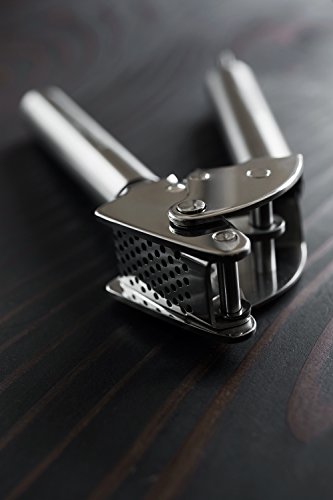 Rösle Stainless Steel Mincing Garlic Press, 9-inch - Thumbnail 2