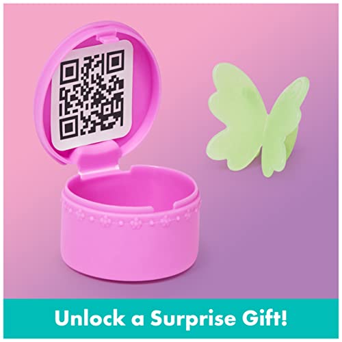 Gabby’s Dollhouse, DressUp Closet Portable Playset with a Gabby Doll