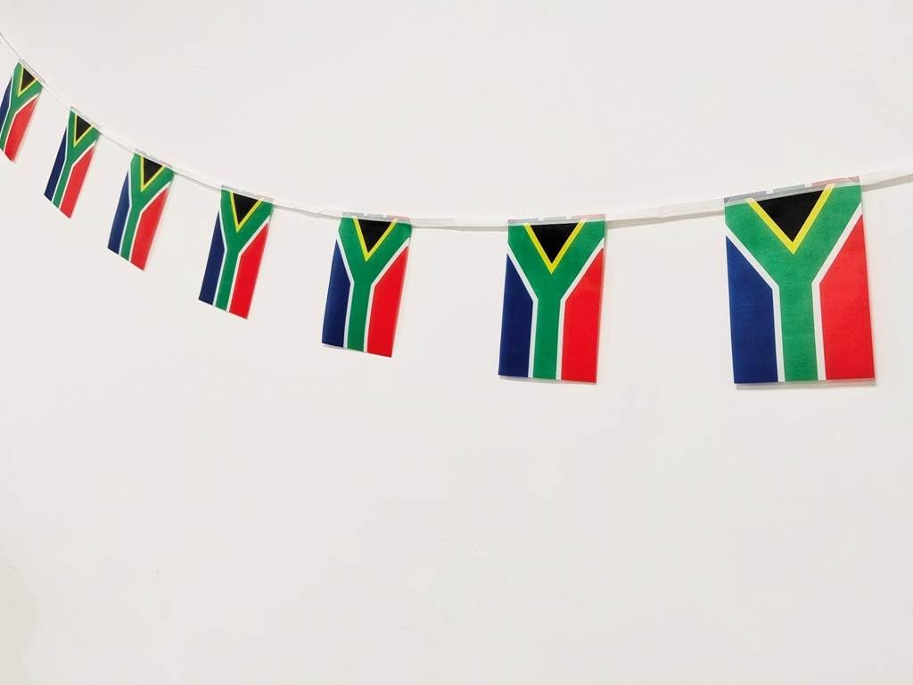 South Africa Flag 40 Pcs South Africa Flag, South Africa Garland 11.4M, South Africa Pennants, National Flag European Flags 5.5x8.3 Inch for Bar Decorations