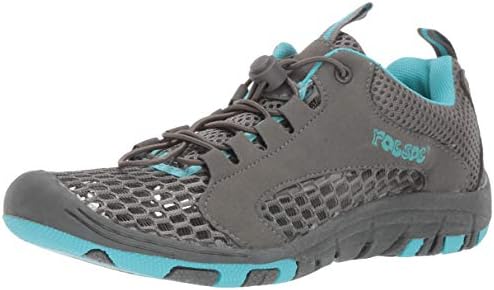 best shoes for kayaking