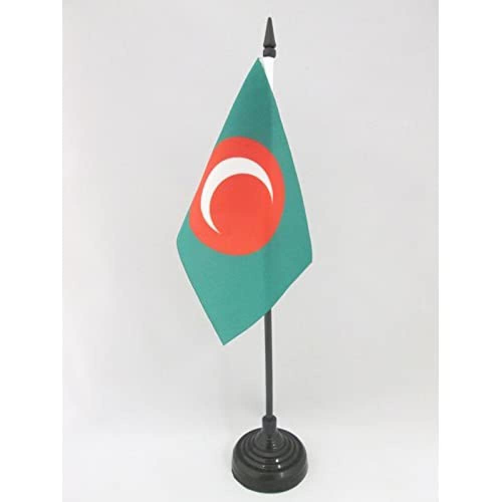 AZ FLAG - Kingdom of Kurdistan 1921-1924 Table Flag 4'' x 6'' - Curdistan Office Mini Banner 100% Polyester 15 x 10 cm - Mini Desk Flag with 10'' Pole and Black Plastic Base