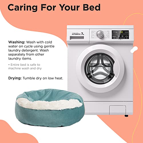 Best Friends by Sheri Cozy Cuddler Ilan Microfiber Hooded Blanket Cat