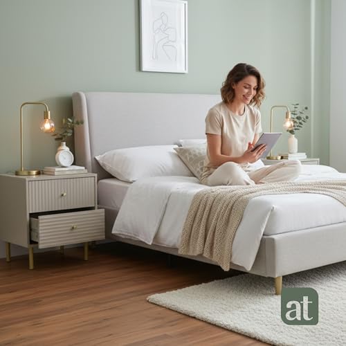 ALTALIA DECO HOME Buró para Recamara Minimalista - Buro de Madera con 2 Cajones amplios Acanalados - Buró de Noche Moderno - Buros Mesa Auxiliar Herrajes Dorados - 48x40x58 cm (Gris) (Gris)