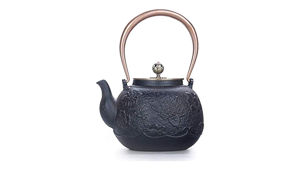 Amazon Com Chunshenn Cast Iron Tetsubin Kettle 1400ml Iron Pot Spring Full Garden Japanese Handmade Oxide Film Can Be Boiled Tea Cast Iron Pot Old Iron Pot Boiling Water Iron Kitchen Teapots