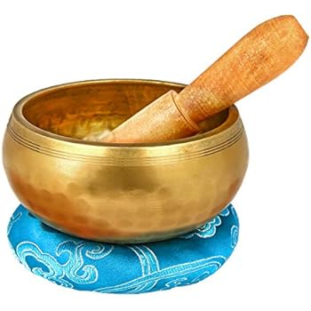 Reehut 4.2'' Tibetan Meditation Yoga Singing Bowl Set, Hand Hammered Singing Bowl With Mallet & Silk Cushion, For Meditation, Chakra Healing, Prayer, Yoga and Mindfulness