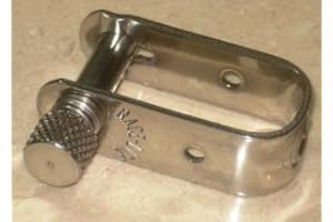 Racelite RL 382-BWL Halyard Shackle