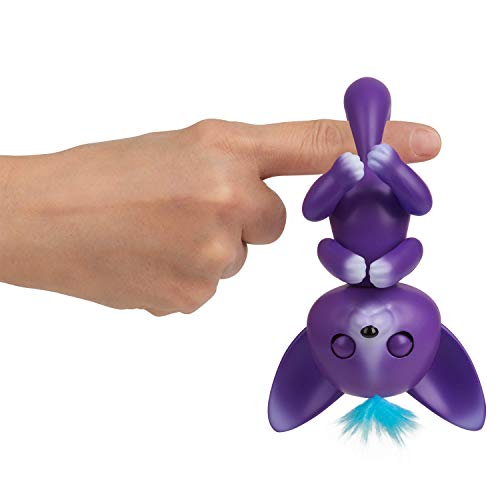 3 WowWee+Fingerlings+Interactive+Sarah+Purple