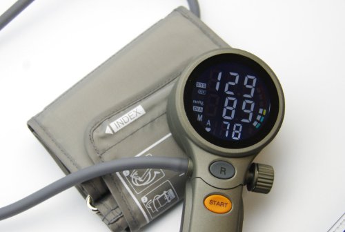 Eastshore One Hand Palm Digital Blood Pressure Monitor with Battery and Charger (REGULAR ADULT CUFF  22-32cm (8.6-13 inch )) - Thumbnail 2