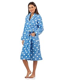 bata de noche hecha en tejido suave, para mujer