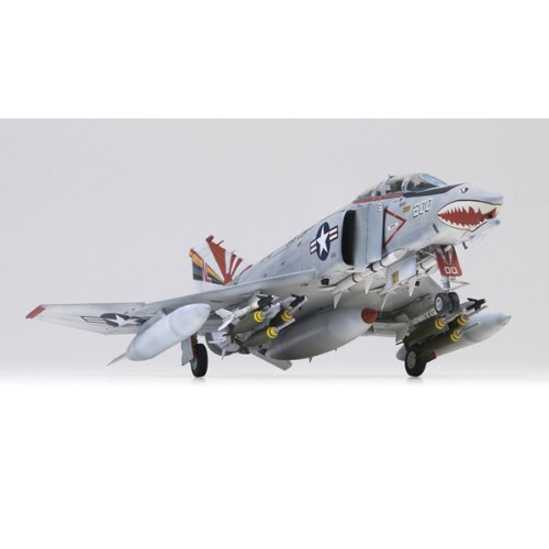 Academy F-4B "VF-111 Sundowners" Model Kit