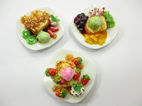 Dolls House Miniature Food 3 Honey Toast Fruit Topping Dessert Sweet Plate 14143
