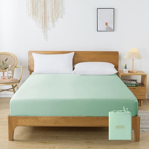 bienDo Fitted Sheet, 160 x 200 cm Bed, Bamboo - Vegan Silk, 400 Thread Count, Pocket 35 cm, Cooling Sheet, Breathable and Soft-Green