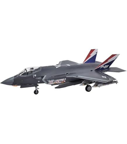 Amazon.com: Hasegawa 1:72 Scale F-35A Lightning II Model Kit