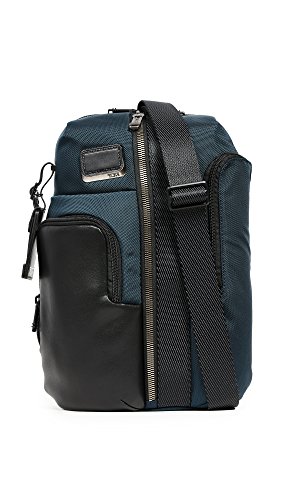 tumi smith sling review