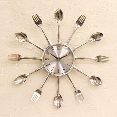 Amazon Co Jp すごくオシャレな壁掛け時計 デザインウォールクロック スプーン フォーク クローム ホーム キッチン