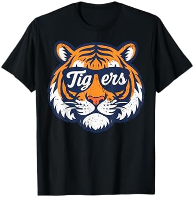 Amazon.com: Party Animal Tiger: Retro 80s Style T-Shirt : Clothing