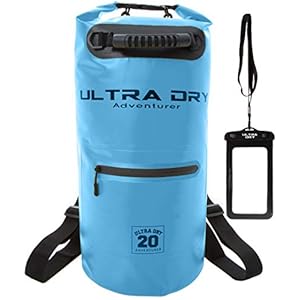 Dry Bag, wasserdichte Tasche, Rucksack, Sack mit Handy-Trockentasche und langem, verstellbarem Schultergurt, ideal für Kajakfahren/Bootfahren/Kanufahren/Rafting/Schwimmen 1 Schnorchelmasken 4154QS4R5VL. SS300 100% zuverlässiger Schutz: Wir glauben, dass Ultra Dry Adventurer Dry Bags die besten da draußen sind. Ihre neuen Trockentaschen halten jahrelang und bieten wasserdichten Schutz auch für die härtesten Benutzer.
Vordertasche mit Reißverschluss: Ermöglicht Ihnen einfachen Zugriff auf wichtige Gegenstände, ohne das Hauptfach aufrollen zu müssen, so dass Schlüssel, Messer, Feuerzeuge und andere persönliche Gegenstände unterwegs schnell greifen können. (nur spritzwassergeschützt)
Wasserdichte Handy-Schutzhülle inklusive Premium-Qualität IPX8. Passt und funktioniert hervorragend mit großen und kleinen Smartphones mit Wasserdichtigkeits-Qualität, auf die Sie sich verlassen können, ultra-klare Fenster ermöglichen tolle Fotos und Videos. Vertrauen Sie Ihr Telefon nicht billigen Gratis!