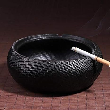 Amazon Co Jp Tjlss クリエイティブ現代のセラミック灰皿オフィスコーヒー テーブルリビングルーム広い人格レトロなヨーロッパのシンプルなホームユニバーサル灰皿 Color Style 2 ホーム キッチン