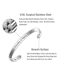 Jdesign - Brazalete para mujer con texto grabado en inglés "Grad Cap 2019"