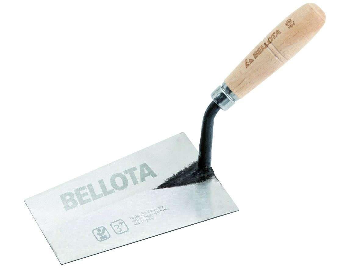Bellota 5844-B North Forged Trowel with Wooden Handle - 180 x 130 mm