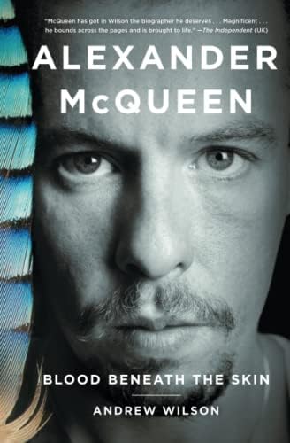 Alexander McQueen: Evolution: Gleason, Katherine: 9781631061479