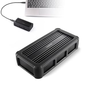 ロジテックダイレクト USB4 M.2 SSD ケース 外付け 40Gbps Thunderbolt 3/4 Gen3×2/Gen4 NVMe LHR-LPNVWU4CD