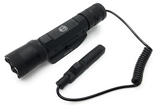Dagger Defense DD-SD05 tactical rail mounted flashlight, 600 lumens with strobe feature and cord control option