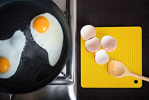 Potholders and Silicone Trivet Mats. Our 7 in 1 Multi-Purpose Kitchen Tool is Heat Resistant to 440°F, Non-slip,durable, flexible easy to wash and dry. 4 Pot Holders By Q's INN. - Thumbnail 3