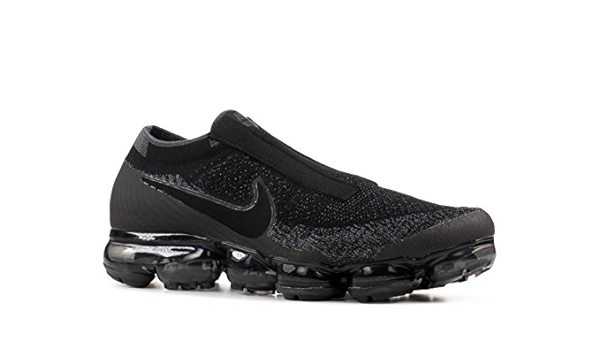 black laceless vapormax