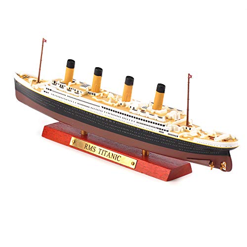 titanic diecast model