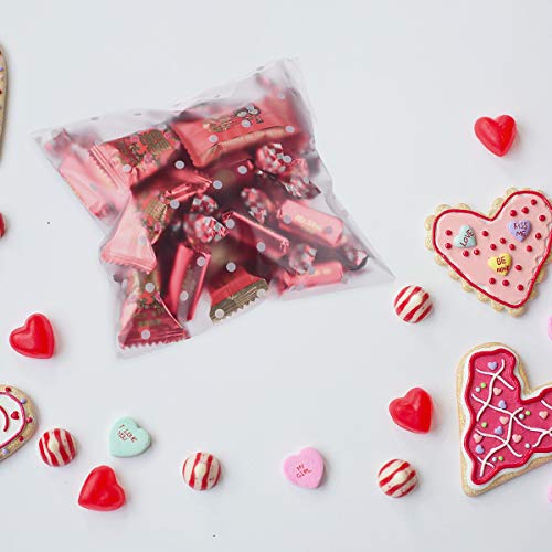 Vasdoo Self Adhesive Treat Bag Cellophane Bag Cookie Bag, White Polka Dot Party Favor Bag for Bakery, Candy, Cookie (5.5 x 5.5 inches, 100 Pcs)
