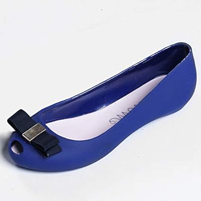 suitable shoes for driving