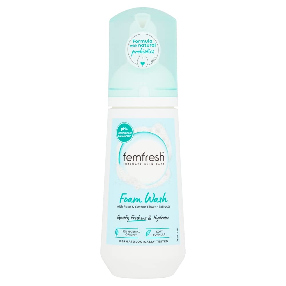 Femfresh Pure Freshness & Hydration Daily Intimate Foam Wash – Fragrance free Feminine Hygiene Shower Foam with Rose & Cotton Flower Extracts – pH Balanced, Soap Free - 150ml