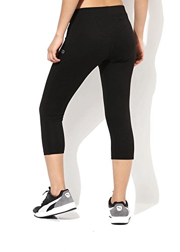 women's performance capri black