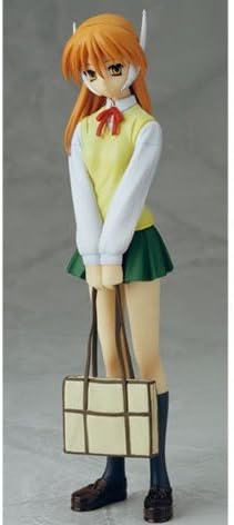 Diamond Comic Distributors to Heart Serio PVC Statue