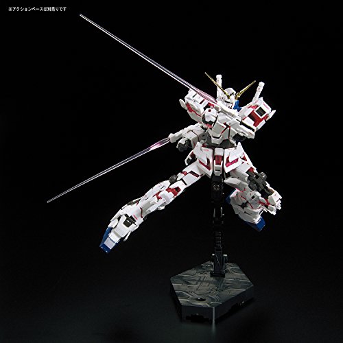 Bandai Hobby RG 1/144 Unicorn Gundam UC Model Kit Figure