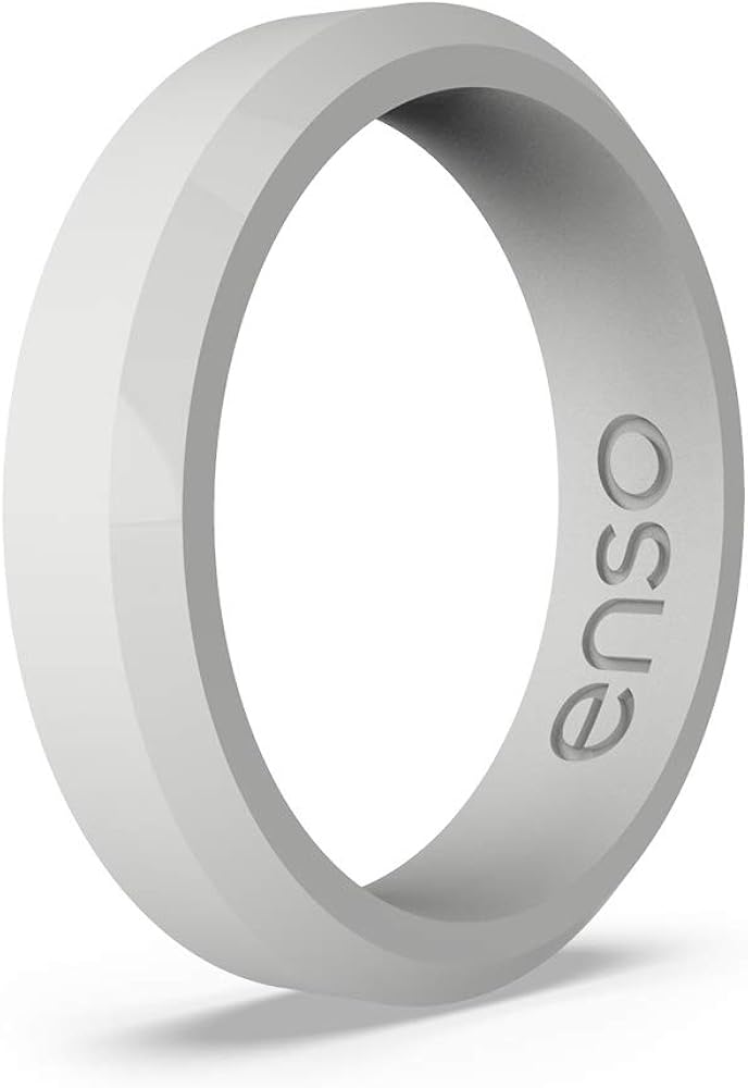Amazon Com Enso Rings Bevel Thin Silicone Wedding Ring Hypoallergenic Unisex Stackable Wedding Band Comfortable Minimalist Band 5 08mm Wide 2 16mm Thick Clothing