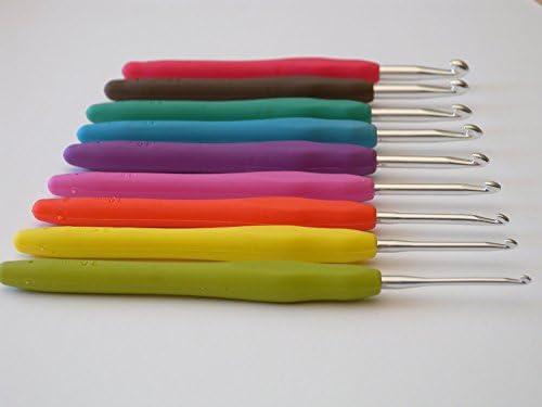 Sparkling Pumpkin 9 Piece Crochet Hook Set - Soft Handles & Easy Grip with Ergonomic Handes